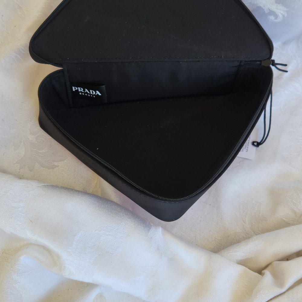Prada Pouch, - Picture 4 of 4